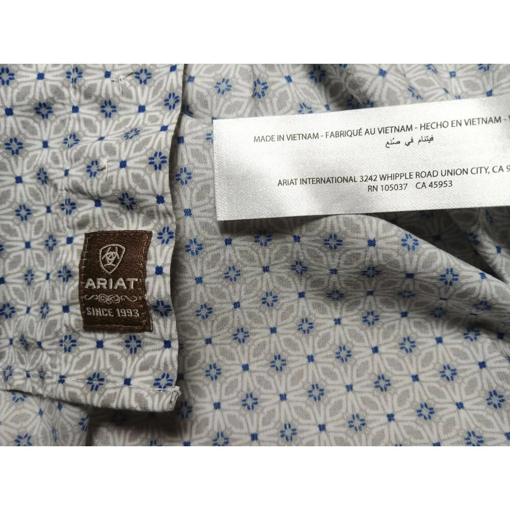 Ariat Mens Button Down Long Sleeve Shirt Size XXL Blue White Geometric - Picture 12 of 16